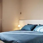 Cozy And Comfortable Apartment In The Center